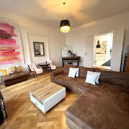 Wenceslas Square Apartment 150 M2 Прага Экстерьер фото