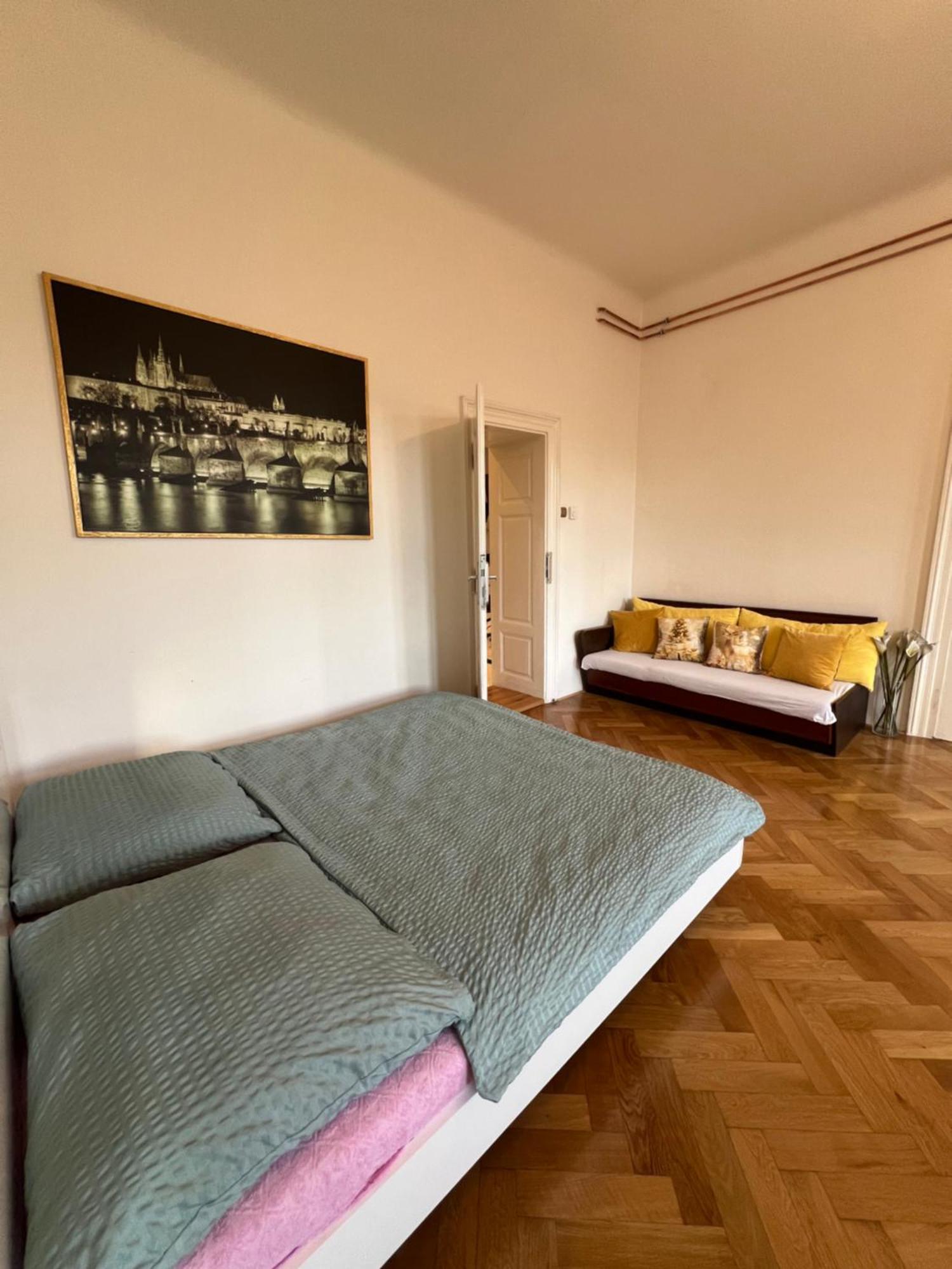 Wenceslas Square Apartment 150 M2 Прага Экстерьер фото