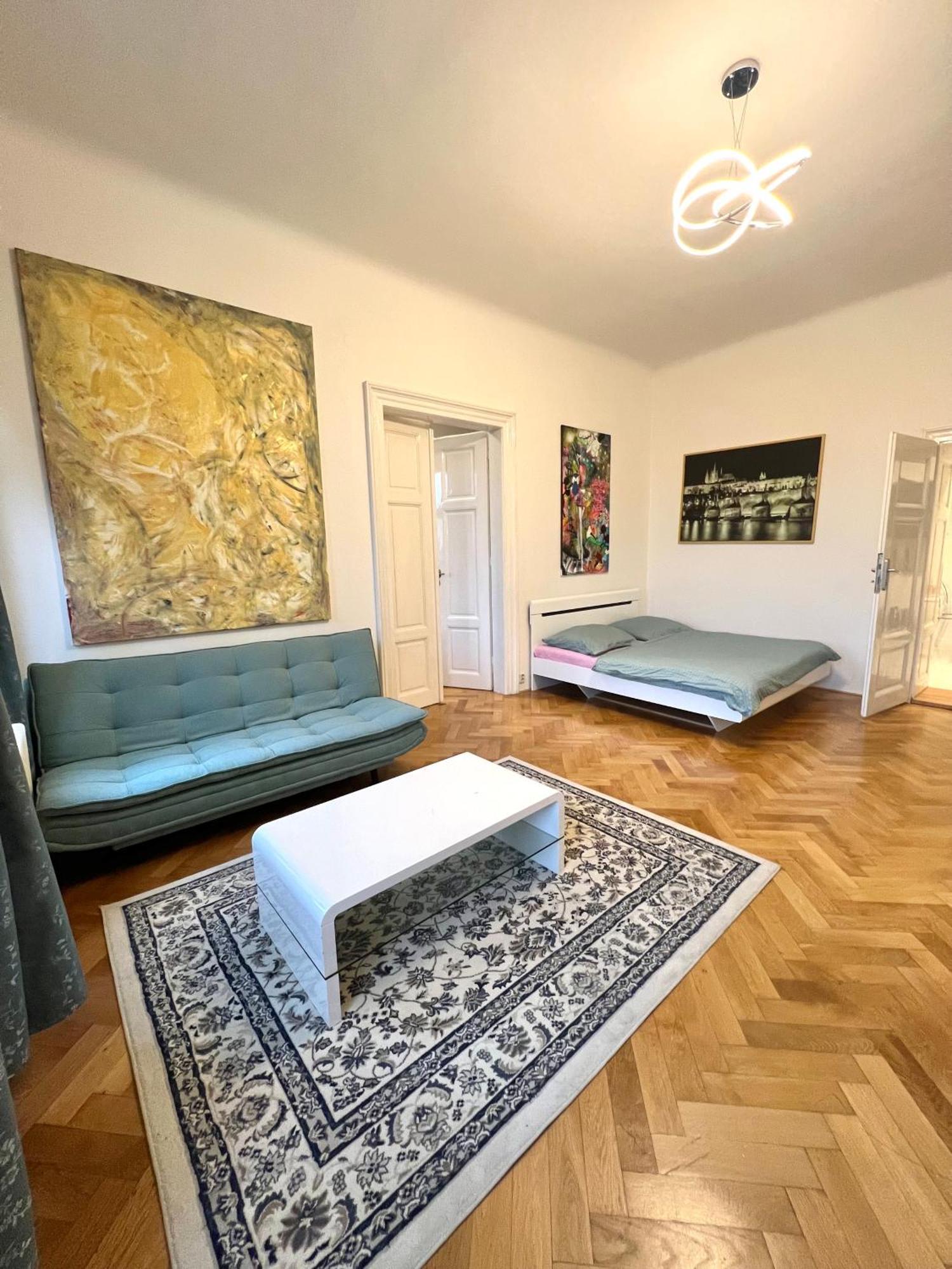 Wenceslas Square Apartment 150 M2 Прага Экстерьер фото